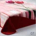 004 Mora gold 160x220 07 Red červená deka 657