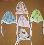 Čiapka kojenecká 2 bavlna potlač mix farieb 9169