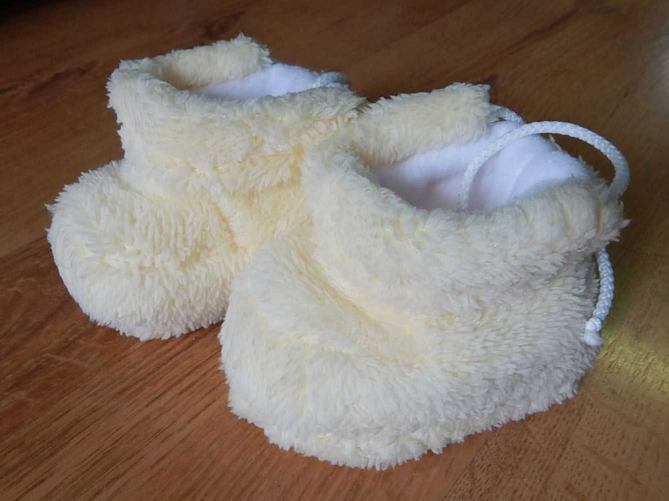 Topánky mikroplyš B3 hladké yellow žltá 2157