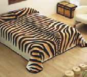 5121 220x240 07 reddisch hnedočierna deka 390