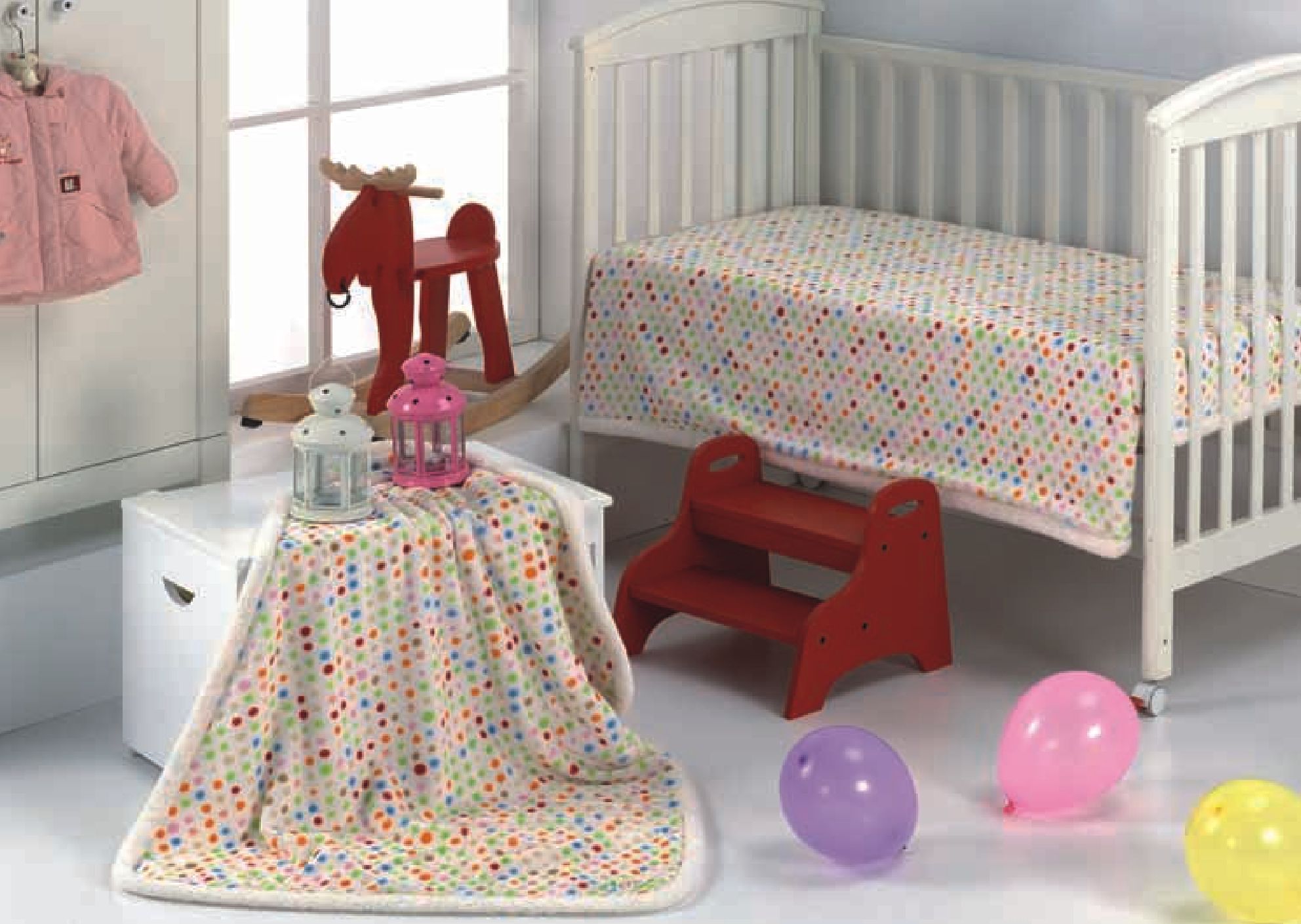 211 globos 80x110 01 multicolor dvojdeka 4245