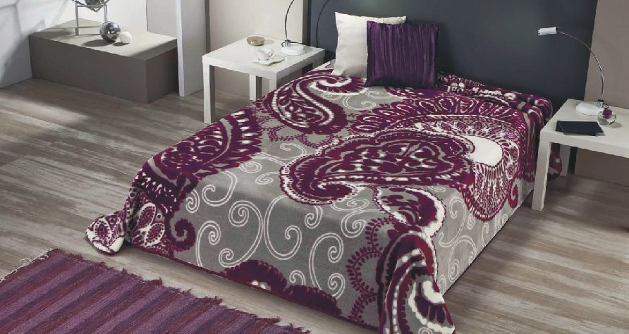 5337 220x240 55 aubergine tmavo fialová 5012