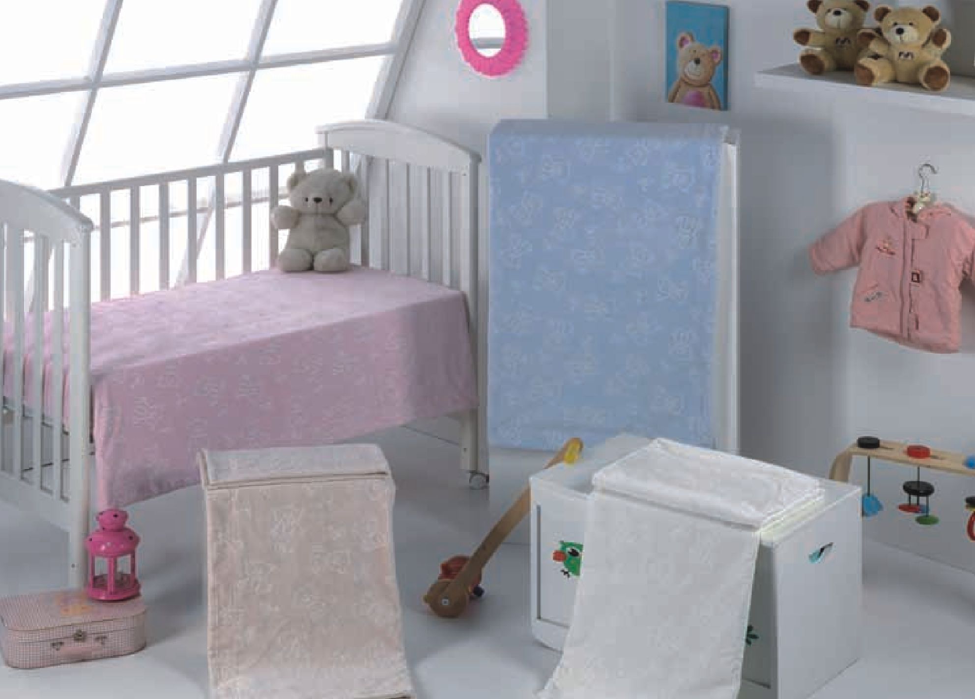 207 tacata 80x110 10 white biela deka 5234