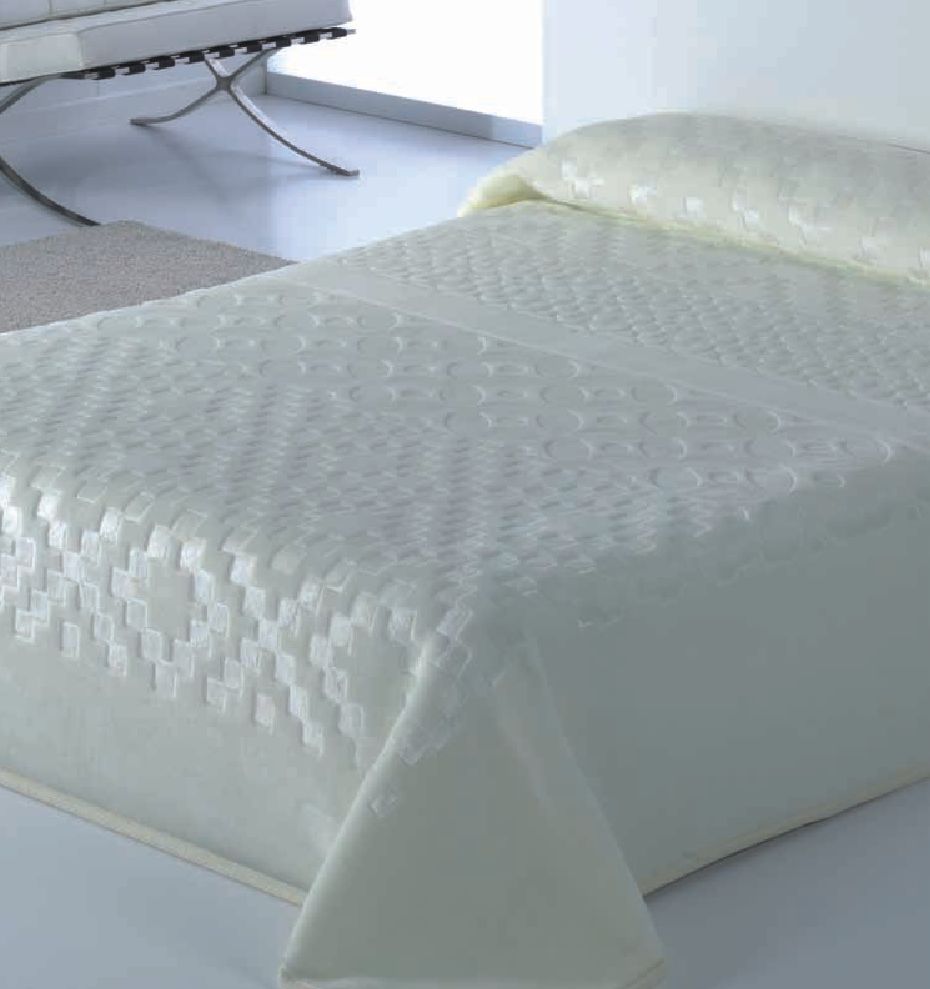 984 serena 220x240 23 ivory maslová deka 5297