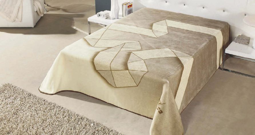 5311 220x240 05 vison tmavo béžová deka 5644