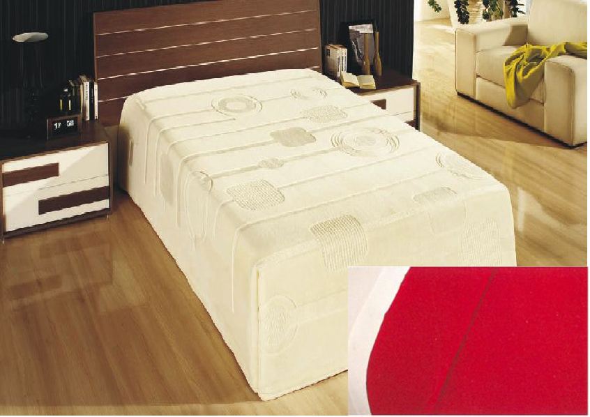 5605 220x240 27 red červená deka 5729