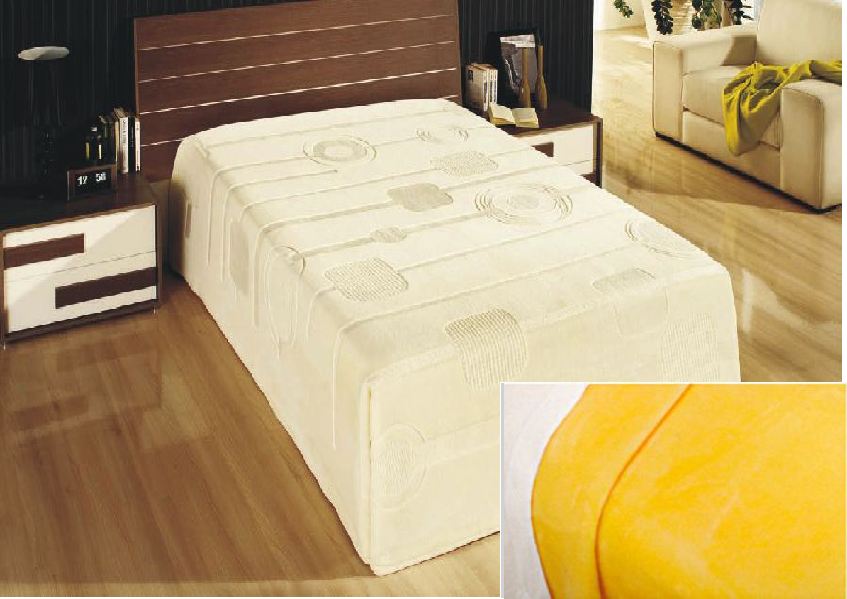 5605 220x240 19 yellow žltá deka 5731