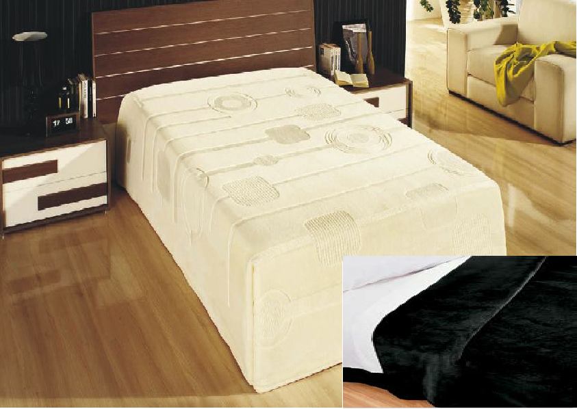 5605 220x240 99 black čierna deka 5733