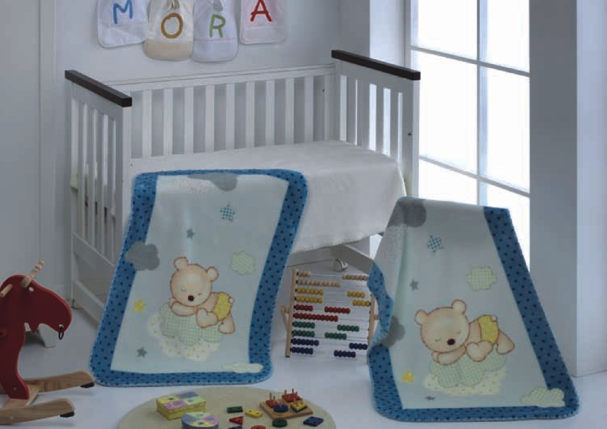 053 Piccola 70x100 05 blue modrá deka 614