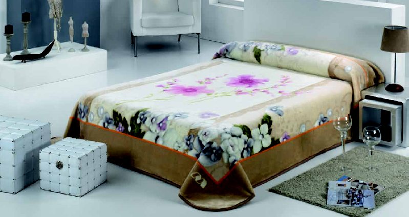 002 Mora gold 160x220 02 Beige béžová deka 639