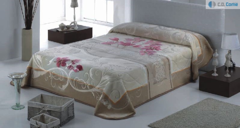 027 Mora imperiál embossed 160x220 02 Beige béžová deka 678