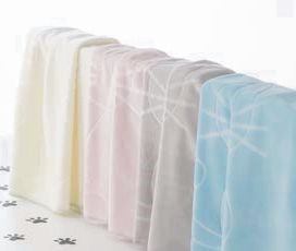 6647 110x140 06 white maslová deka 761