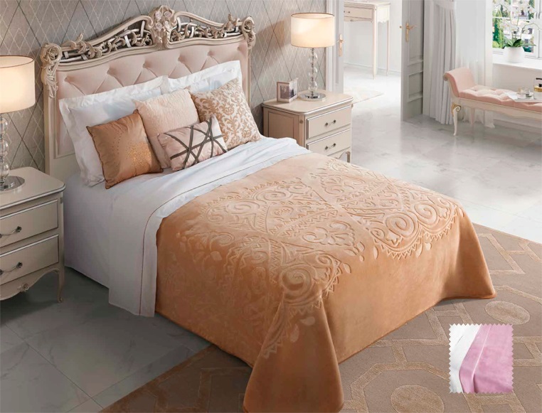 5607 220x240 54 lillac fialová deka 8652