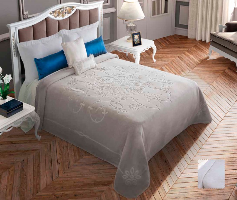 5652 220x240 93 light grey bledošedá deka 8687