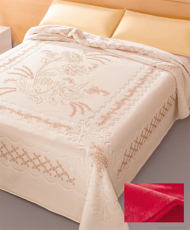 710 220x240 34 red červená deka 8812