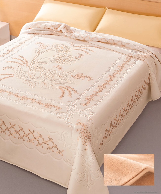 710 160x220 19 gold svetlozlatá deka 8831