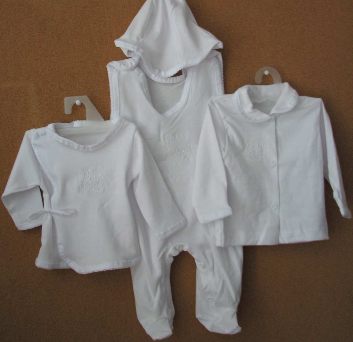 Komplet košielka kabátik dupačky čiapka 56 výšivka white biela 9112