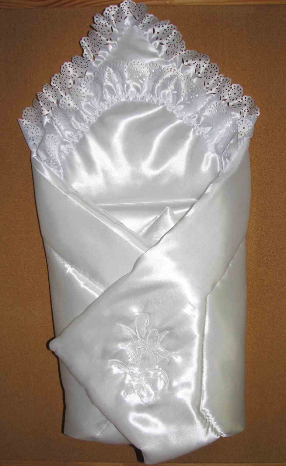 Zavinovačka hladká 75x80 madeira satén výšivka biela bez výstuže 9190